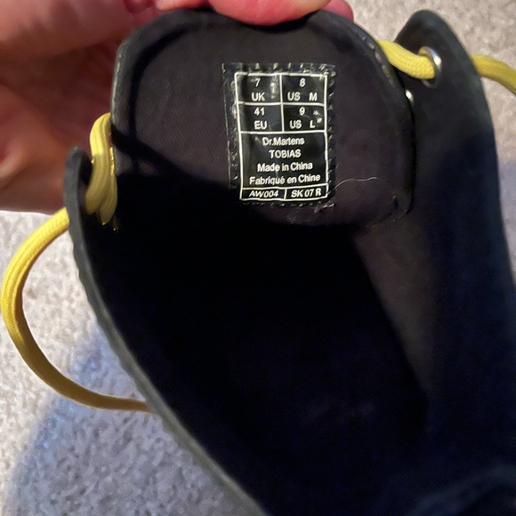 Dr Martens size 8 work maybe 5 times - Picture 3 of 3